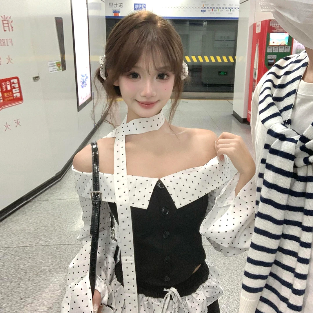 法式一字肩长袖套装女早秋季2025新款设计感巨好看修身显瘦两件套