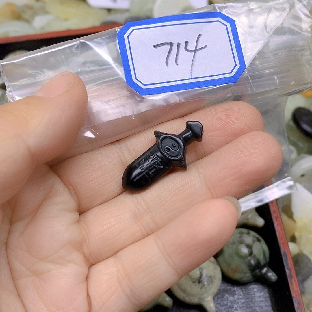 蛇纹石玉颈饰未镶嵌714