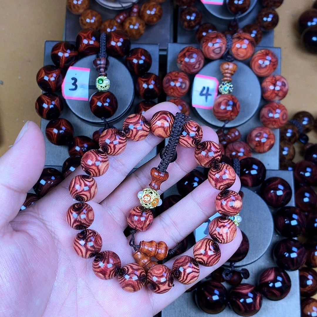 阿***南黄花梨/降香黄檀1.3，