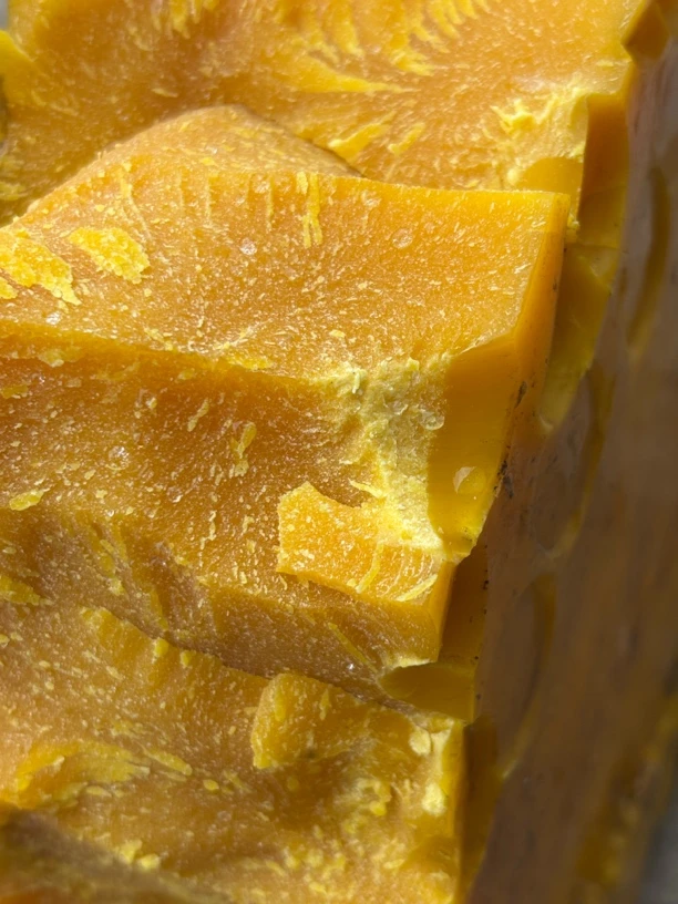 中蜂诱蜂专用老巢脾蜡