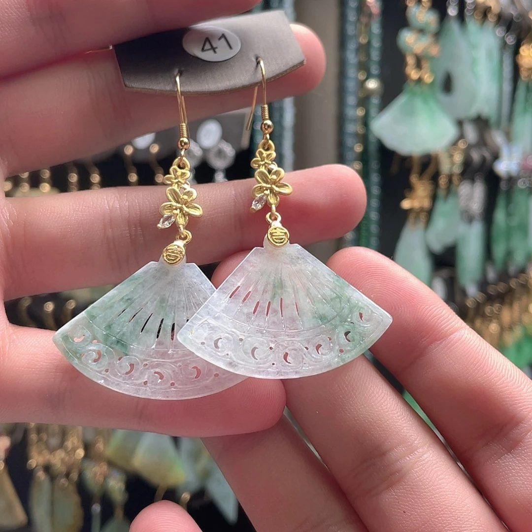 翡翠未镶嵌耳饰翡翠