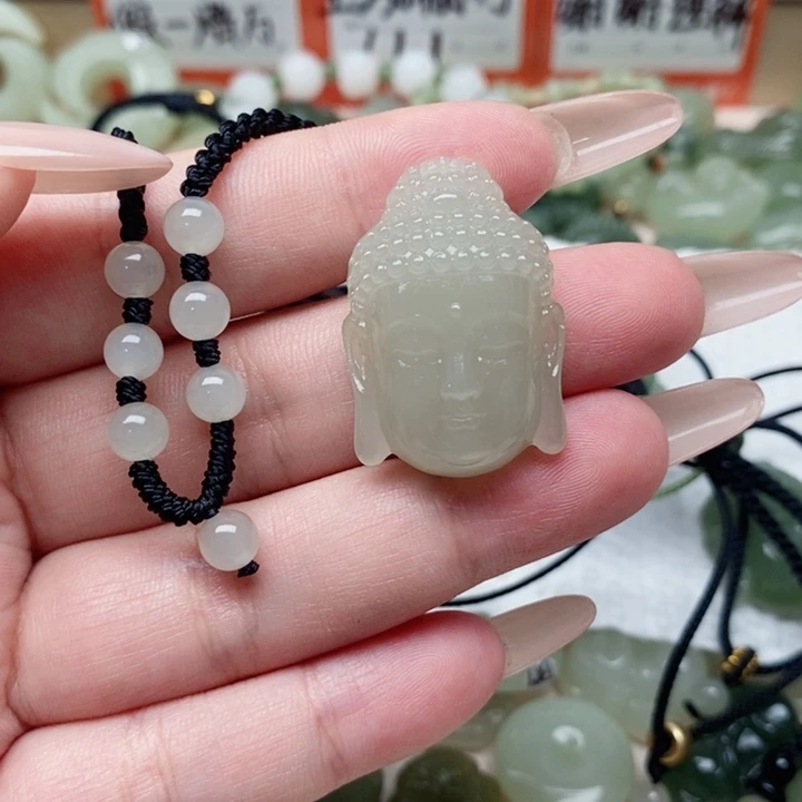 和田玉未镶嵌颈饰阿*