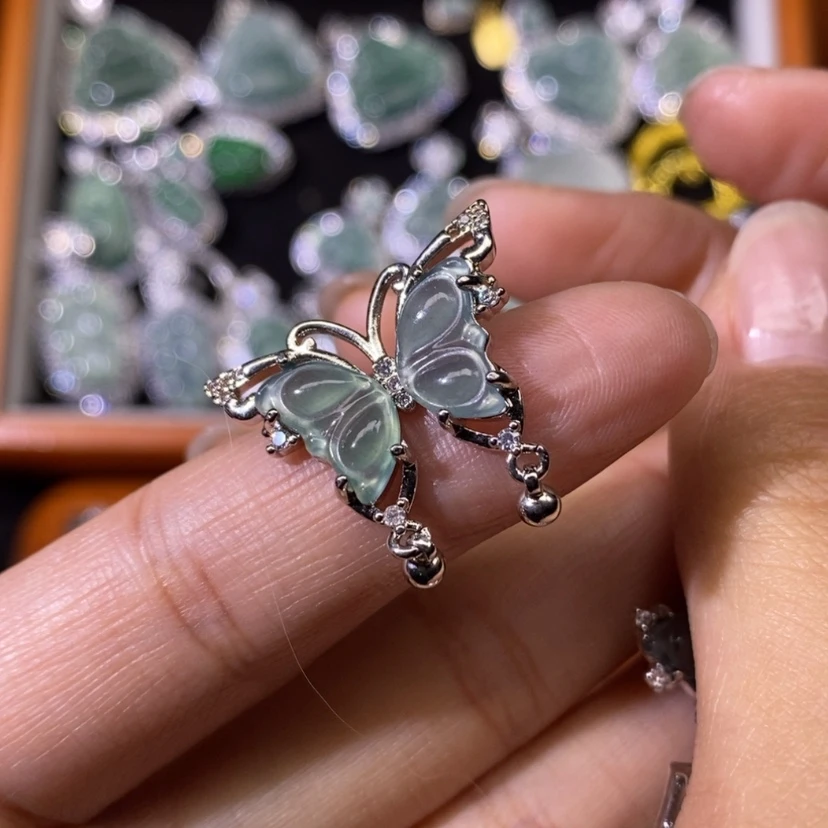 【闪购商品】翡翠颈饰未镶嵌天然