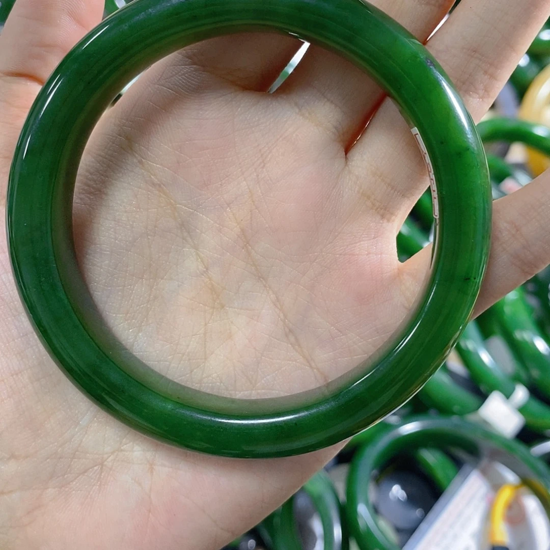 *****和田玉未镶嵌手链