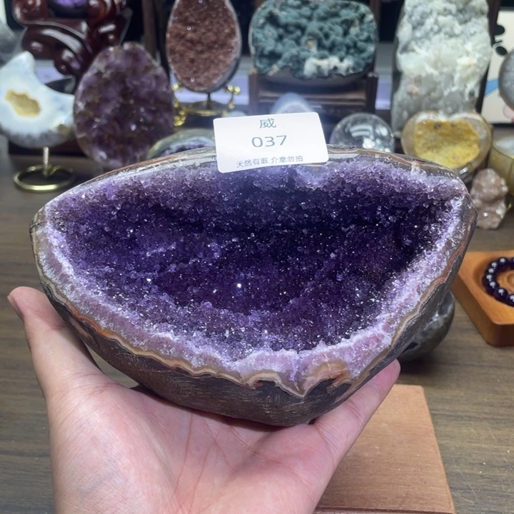 未镶嵌珠宝半成品水晶