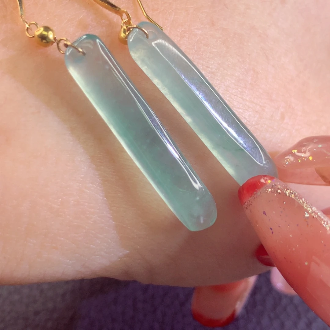 翡翠18K金镶嵌颈饰翡翠