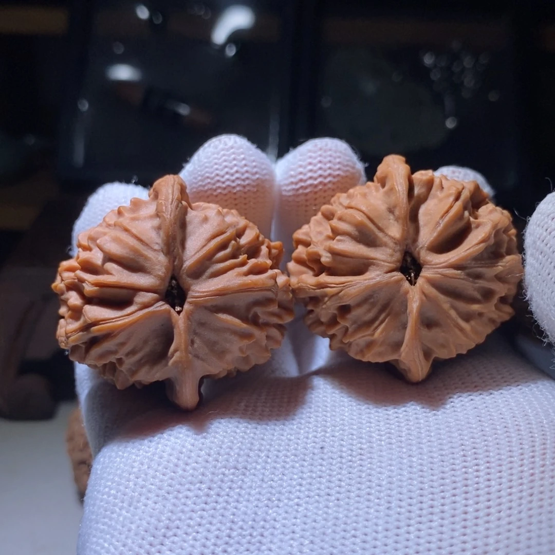 我***钱文玩核桃吊坠天地38.5