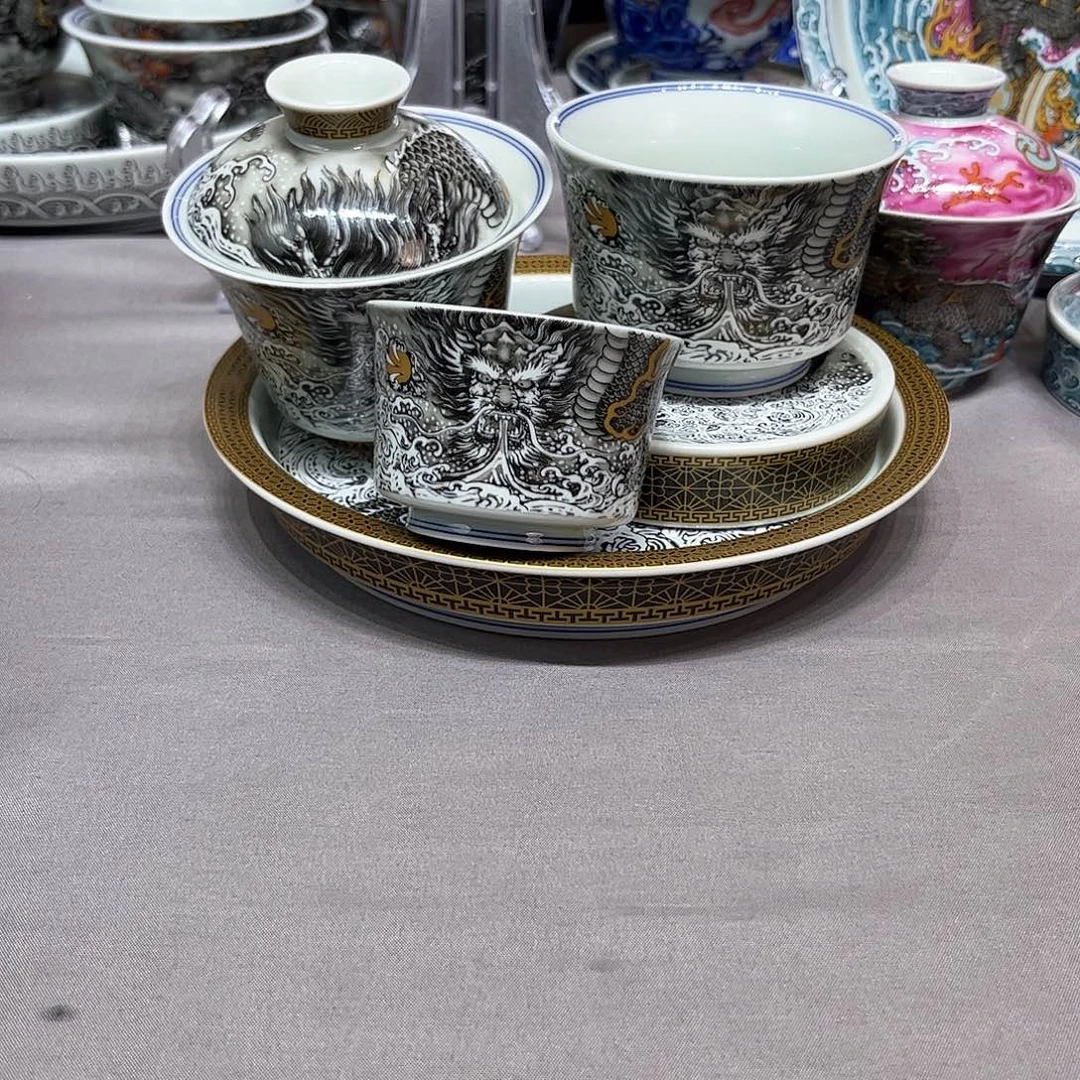 景德镇陶瓷艺术品