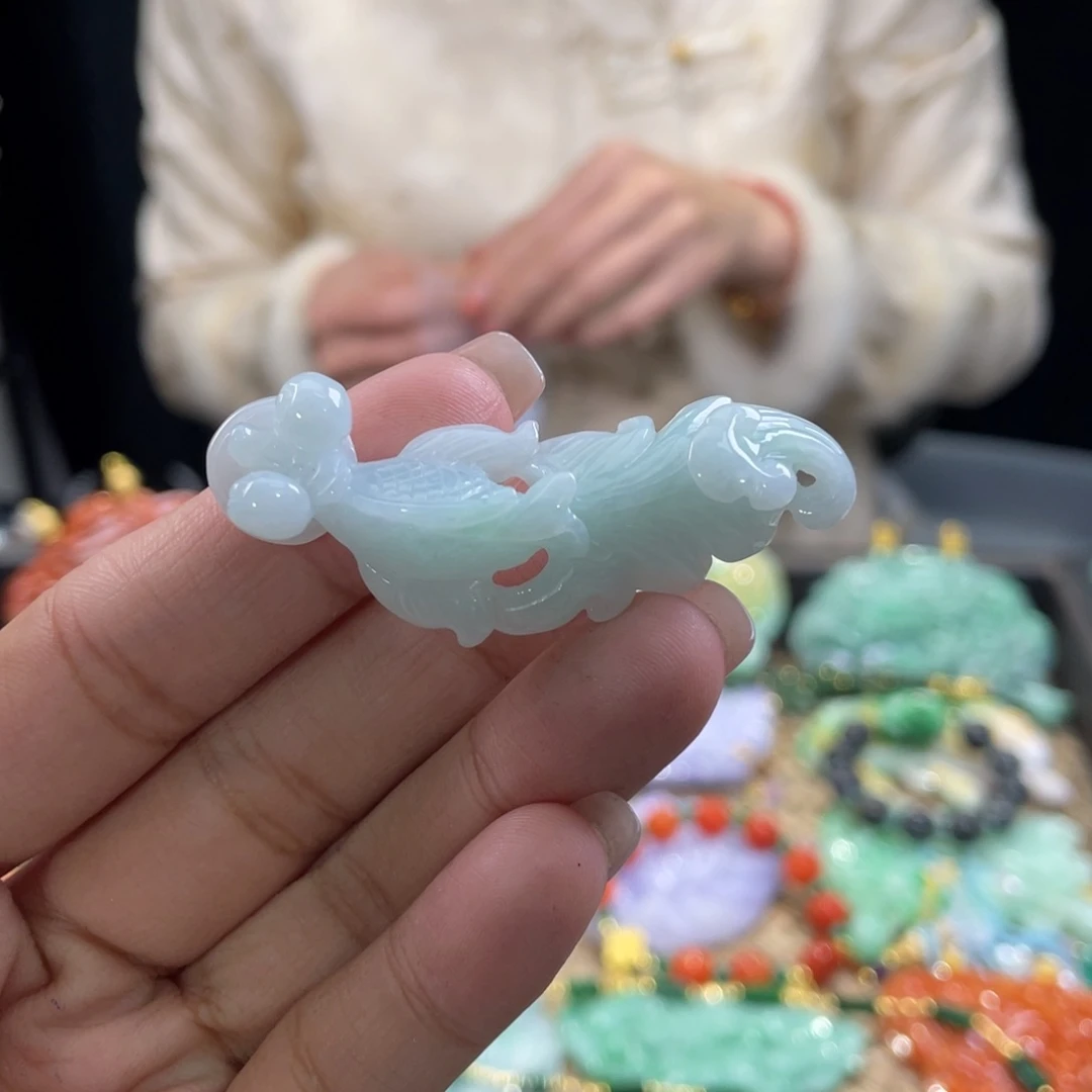 翡翠颈饰未镶嵌代编织