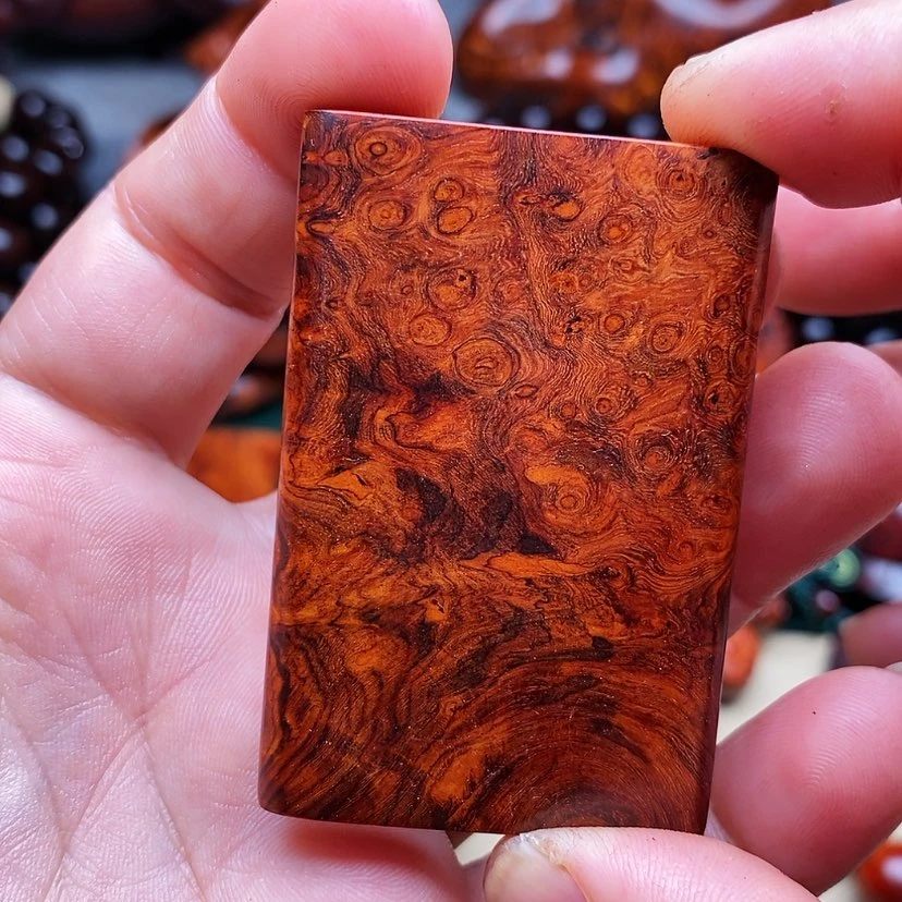 【闪购商品】檀香紫檀（小叶紫檀）
