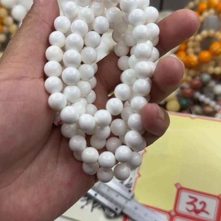 大果紫檀（缅甸花梨）白0.8脖挂