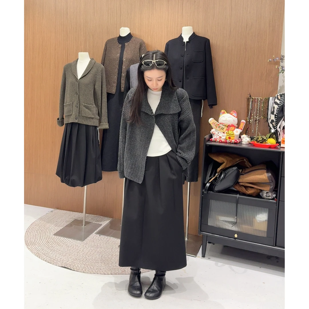 鑫燃KIKI 秋冬短款立领拼接女保暖毛呢外套 6158 WU【F】