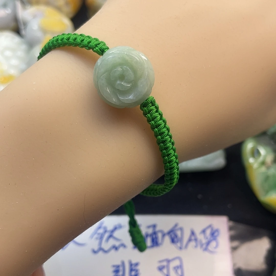 翡翠未镶嵌颈饰翡翠吊坠