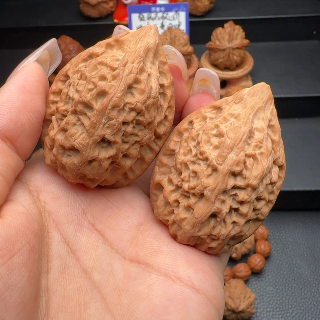 文玩核桃把件沈鸡，全品，毕业款，37