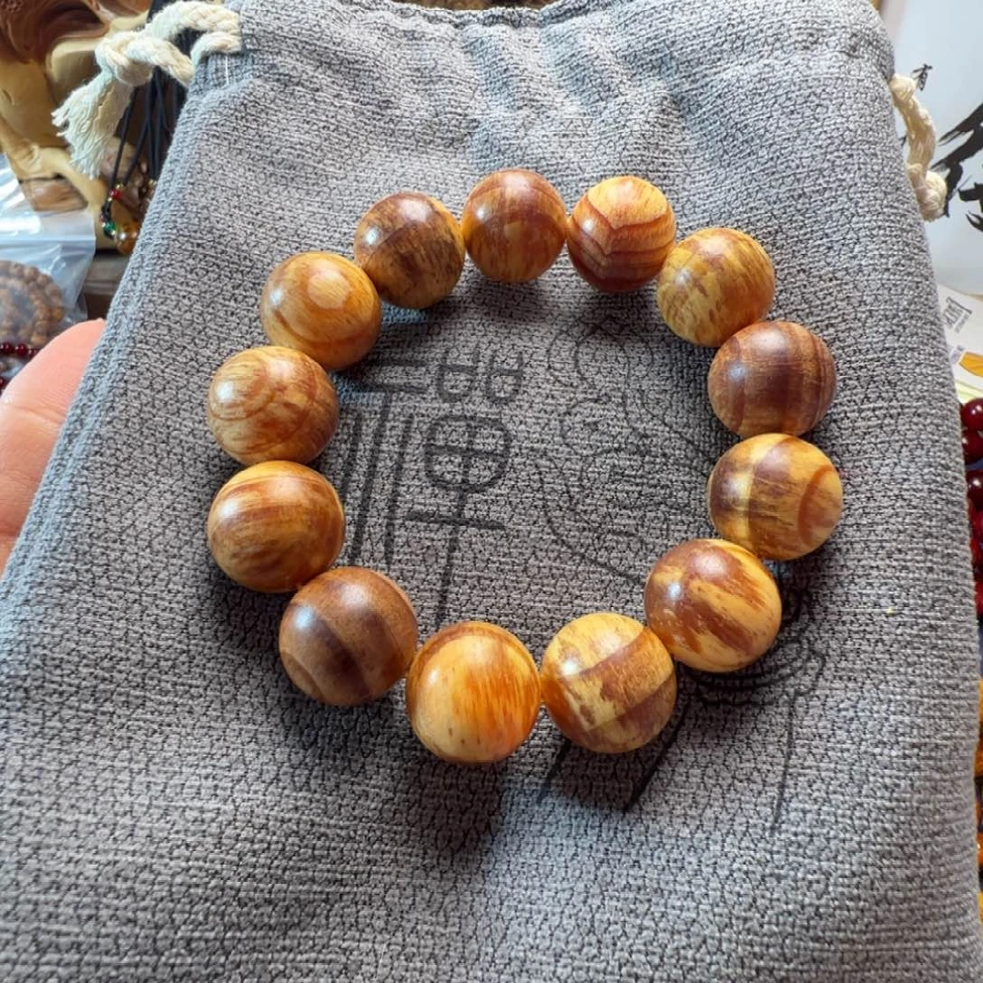 夕***红琥珀木1.8原木琥珀木