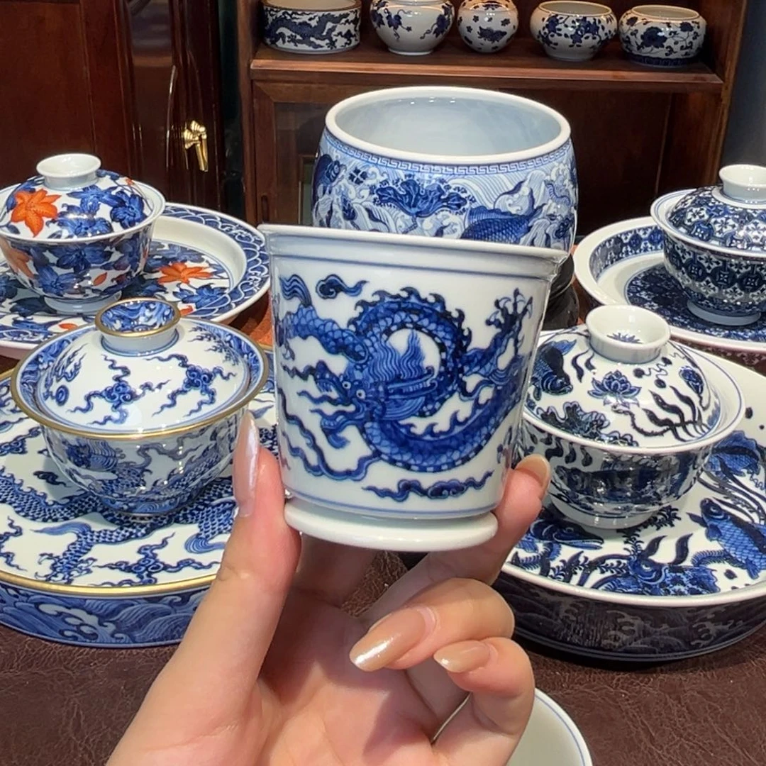 青花雯华堂手绘杯杯