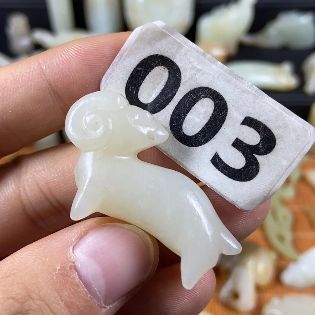 项链未镶嵌和田玉