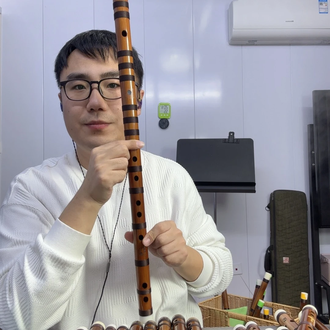 苦竹郑月明精品烫孔大A