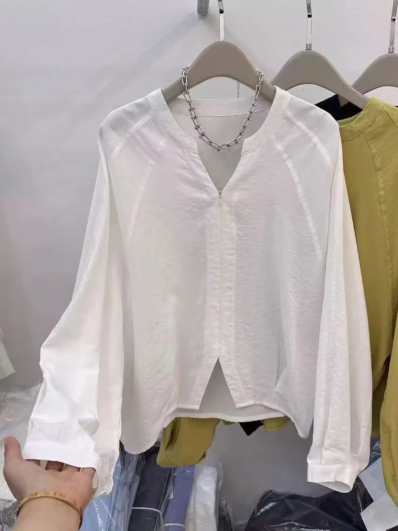 长袖衬衫女2025春季新款欧韩货设计感小众插肩袖宽松百搭网红上衣