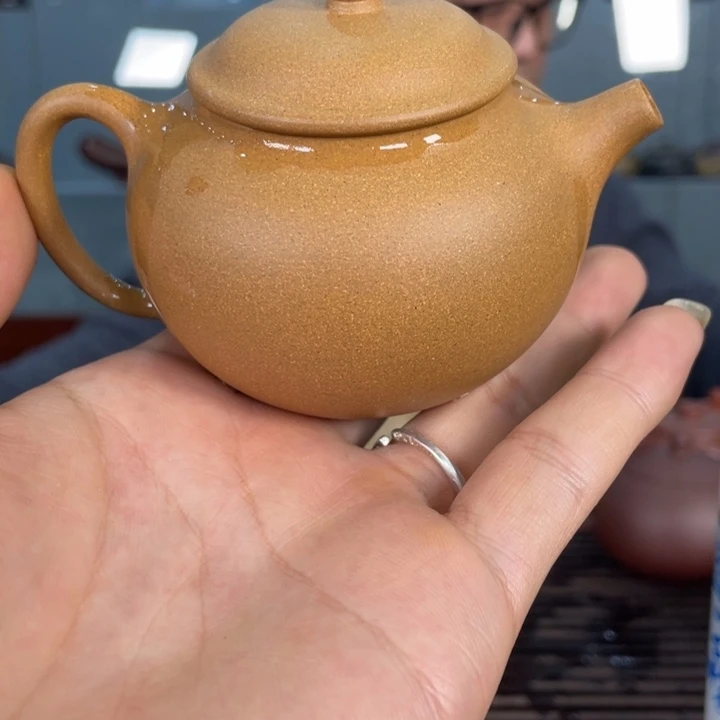 紫砂茶壶东方财富网也有