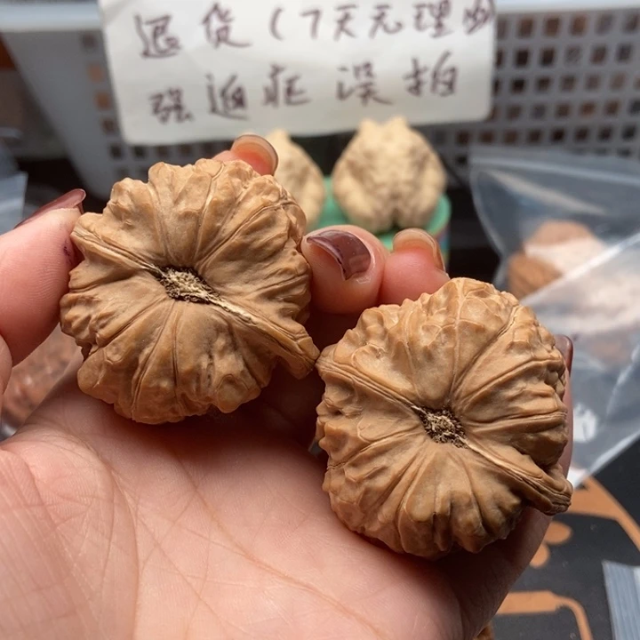 其他核桃B**d文玩核桃