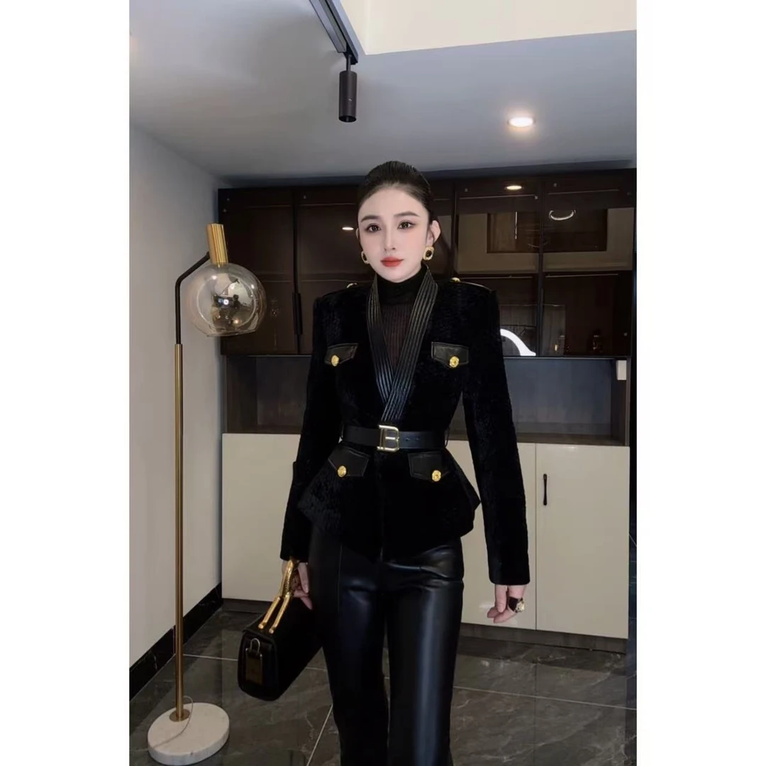 2025年女款流行外套秋冬丝绒夹棉拼皮加棉厚带腰带外套20150