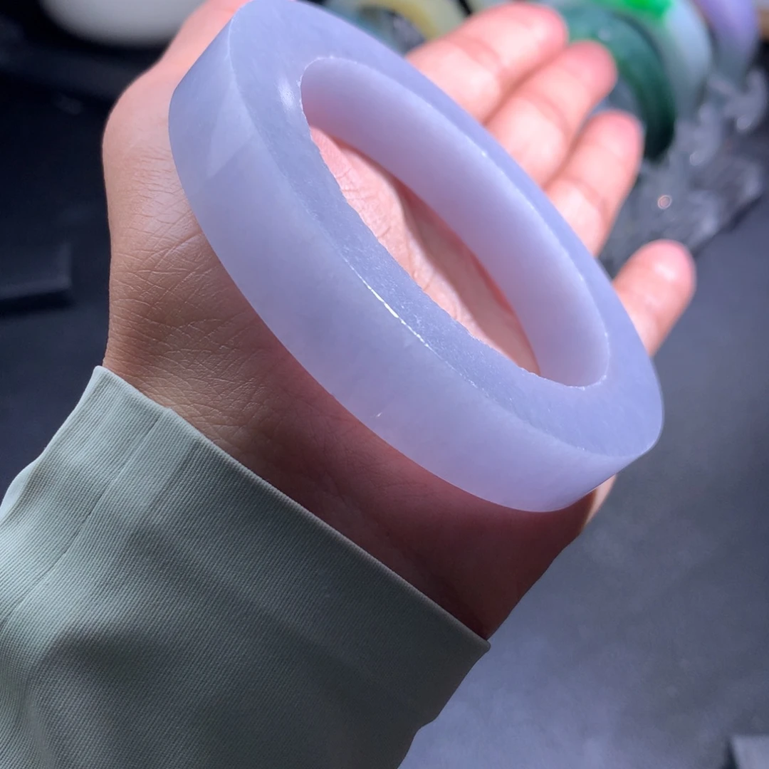 未镶嵌翡翠定制翡翠