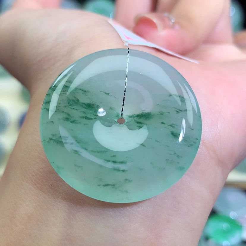 【闪购商品】翡翠未镶嵌吊坠(不含链)