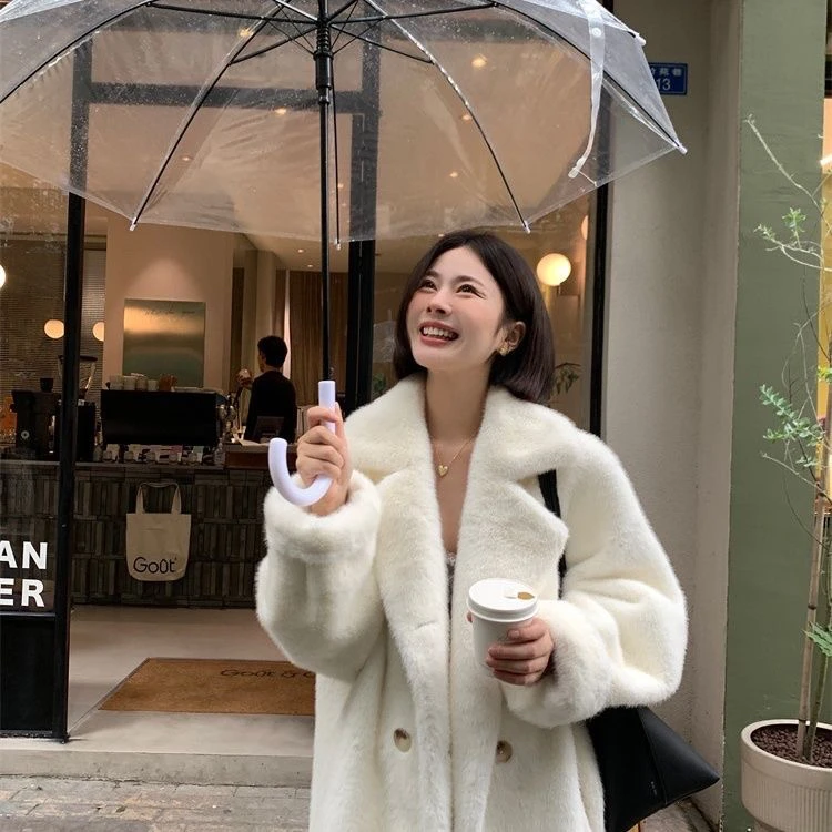 2024秋冬新品加厚环保水貂毛长款西服皮毛一体毛毛女外套高级感
