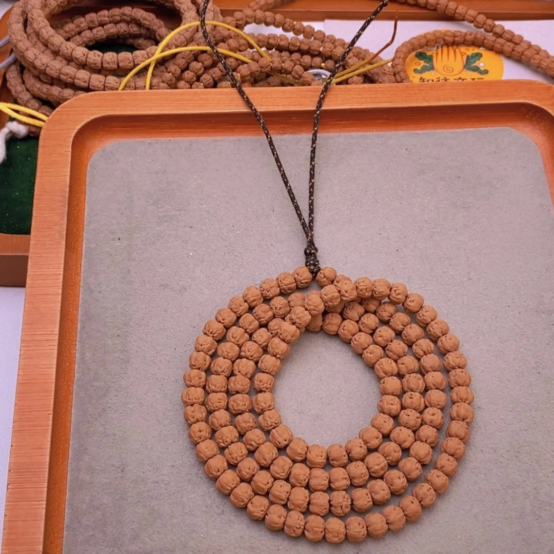 L***-吊坠金刚菩提头挑佛手1188