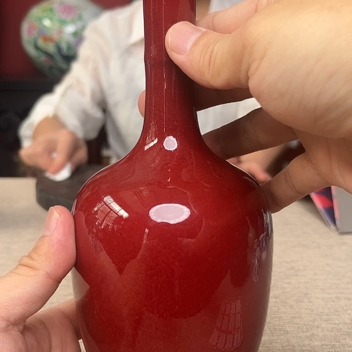 瓶霁红赏瓶一个（．．．