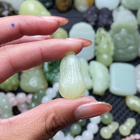 和田玉未镶嵌颈饰?***?