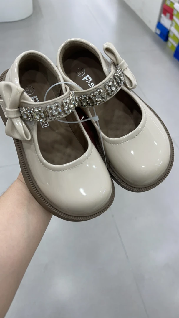 公主皮鞋厚底圆头车缝线鞋子春秋镂空