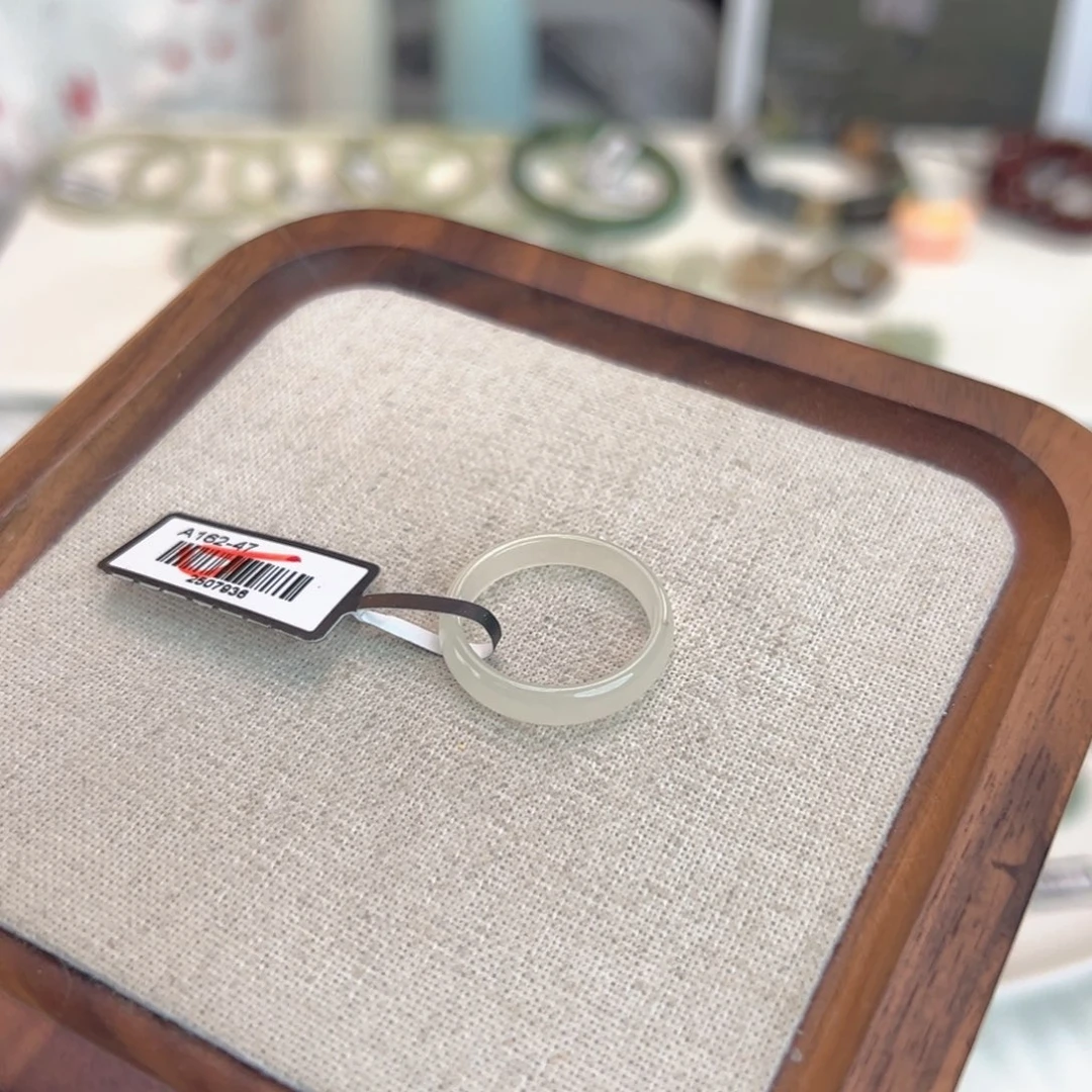 和田玉（糖玉）未镶嵌戒指N9冰白细条直径18.1不退换