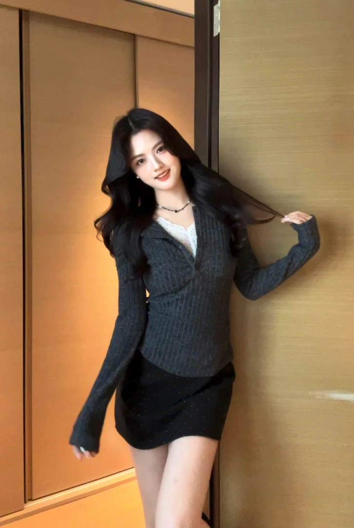 【肉肉】深灰色假两件蕾丝针织衫女长袖修身显瘦春秋季打底上衣百搭