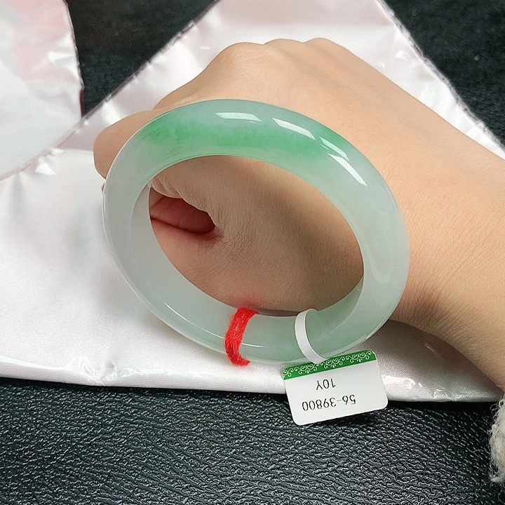 【闪购商品】翡翠手镯未镶嵌5657圈