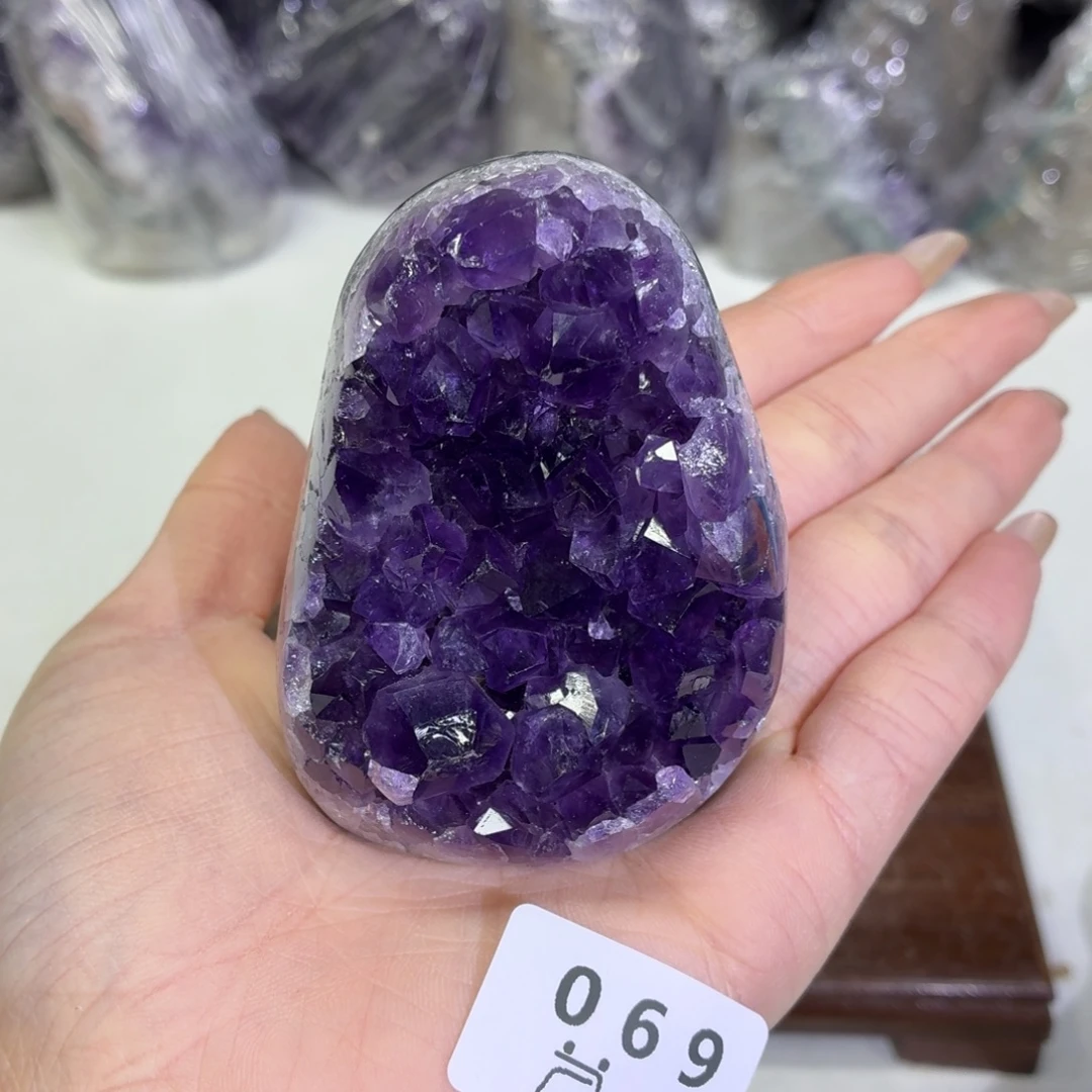 未镶嵌紫晶眼镜水晶