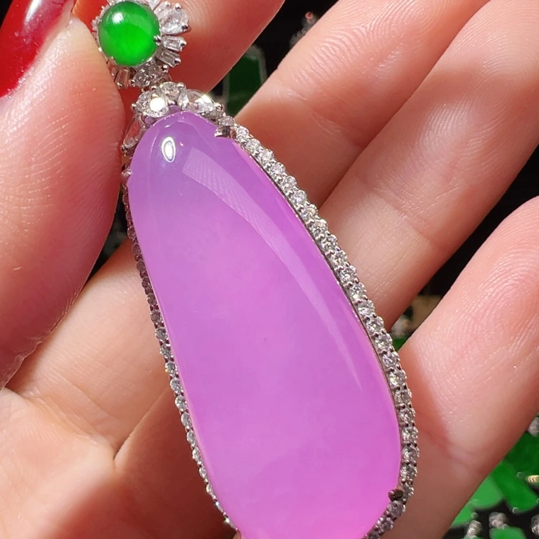 翡翠吊坠(不含链)18K金镶嵌福瓜