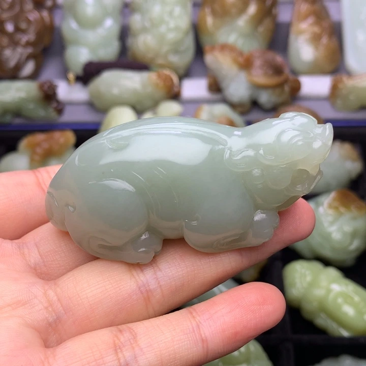 未镶嵌和田玉把件