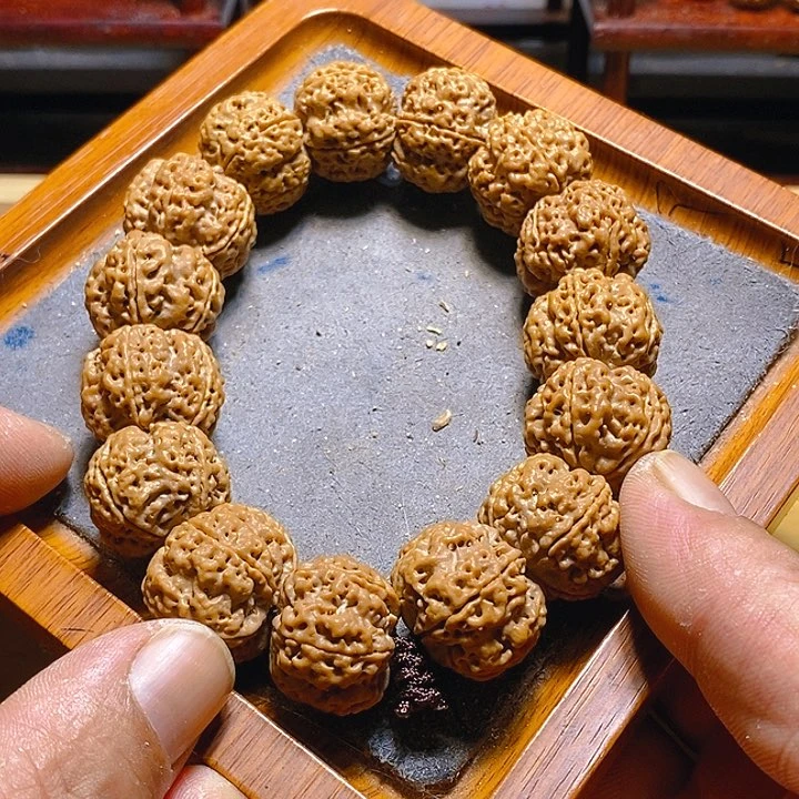 金刚菩提手串硫*原生态款