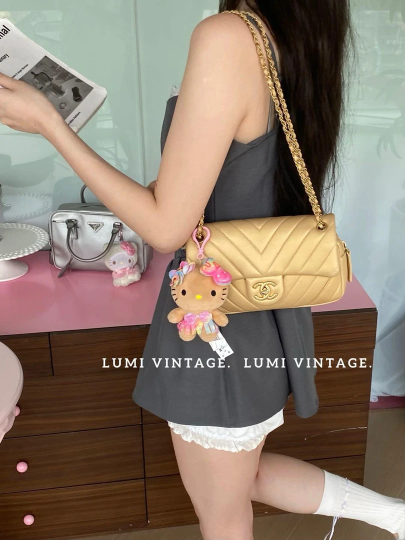 95新 Chanel/香奈儿 香槟金v纹季节限定cf口盖包60146023