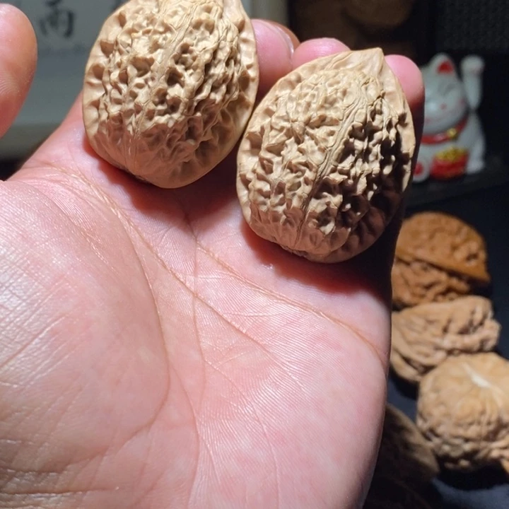 把件文玩核桃大**G秦鸡