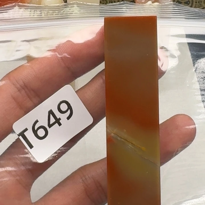 老挝石l****i老挝 老挝 老挝