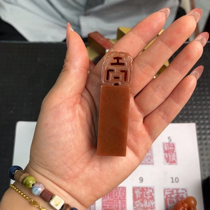 @****寿山石印石现场纯手工制作工艺精美