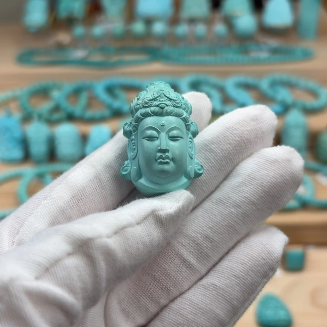 绿松石未镶嵌珠宝奇石