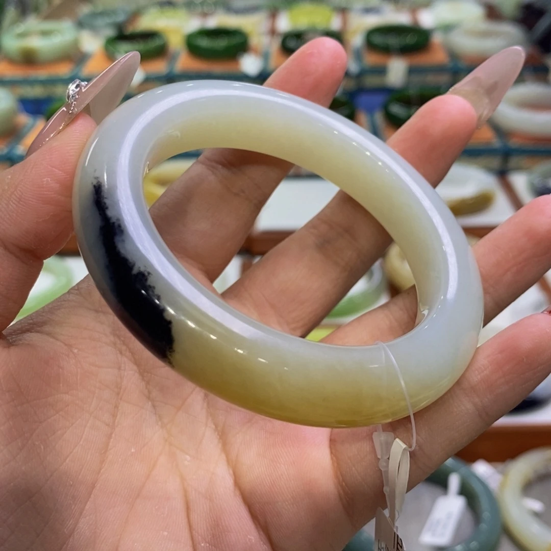 和田玉手镯未镶嵌籽糖青花56/57