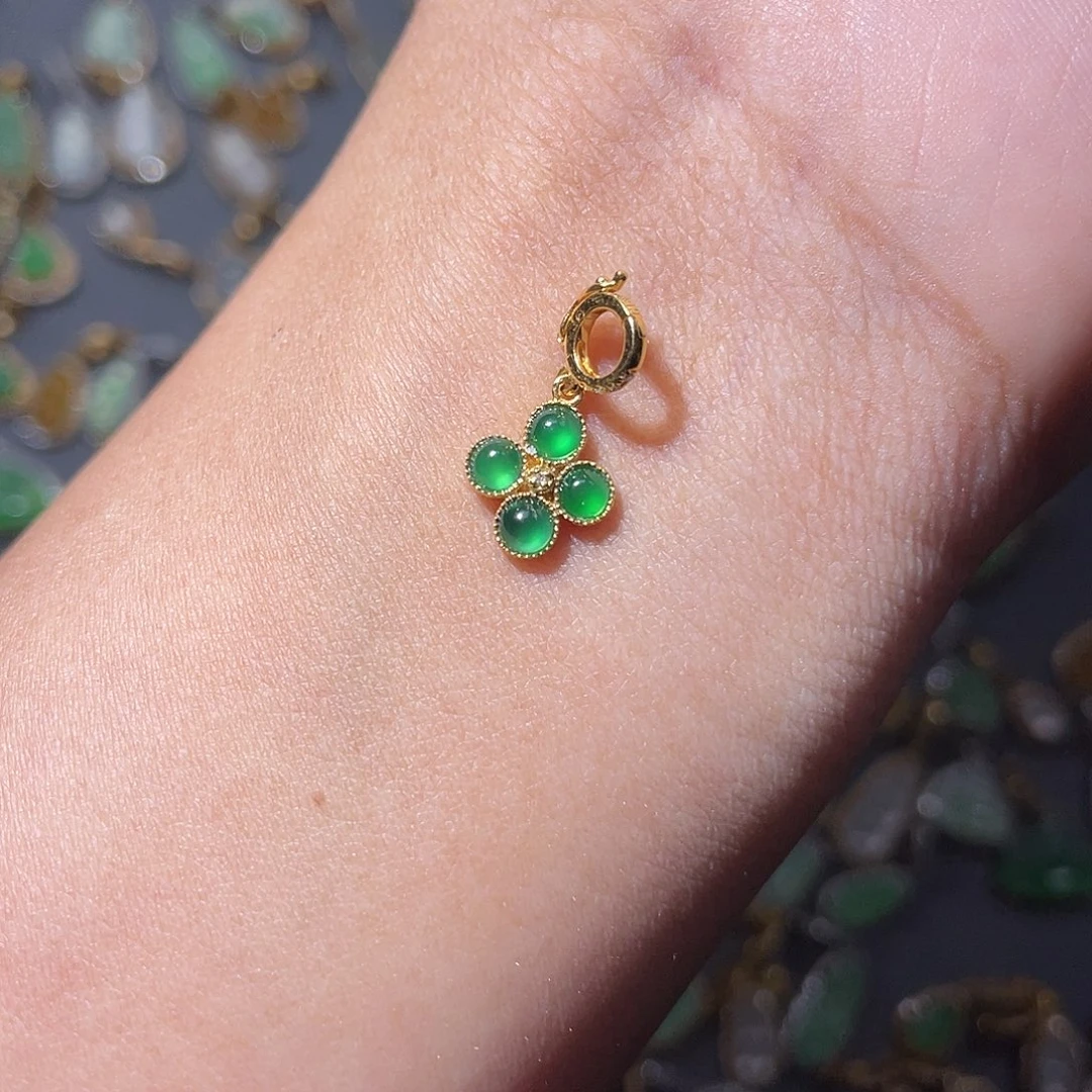 吊坠(不含链)18K金镶嵌翡翠