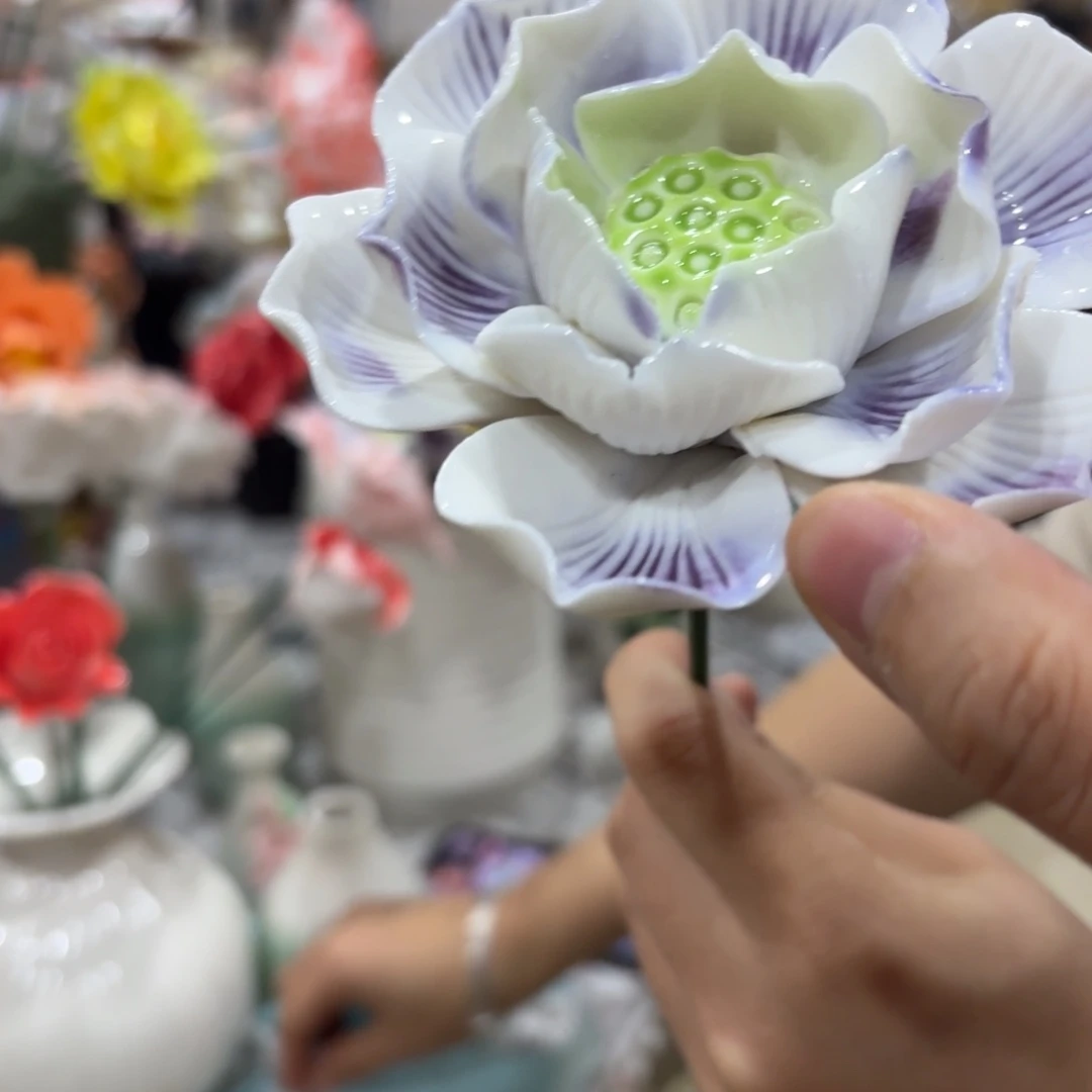 陶瓷花，拍满20发货，退款拉黑