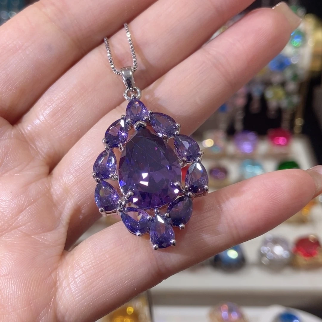 66锆石（处理）吊坠