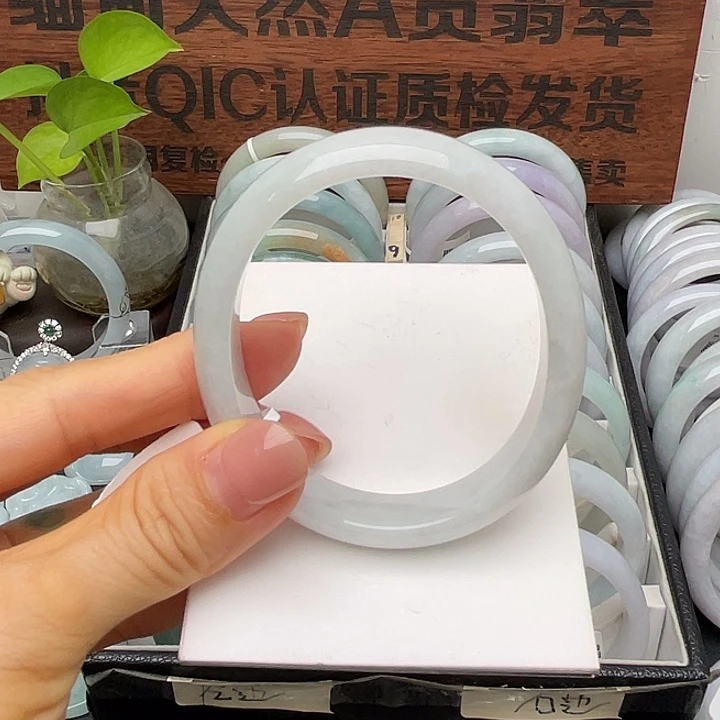 未镶嵌手镯翡翠55.5正圈